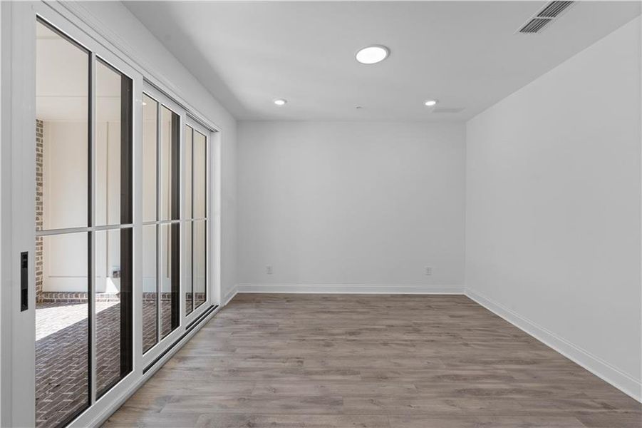 Spacious, unfurnished interior of a new home in Ecco Park, Alpharetta (Image 16).