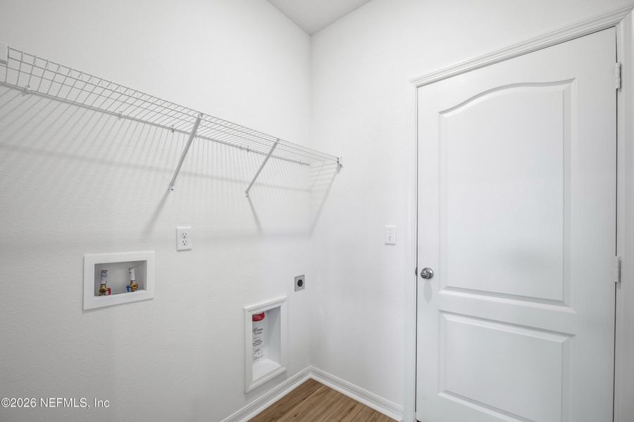 Spacious, unfurnished interior of a new home in Westport Landing, Jacksonville (Image 30).