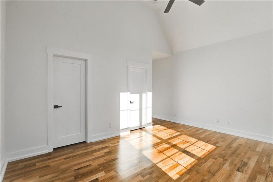 Spacious, unfurnished interior of a new home in , Gainesville (Image 44).