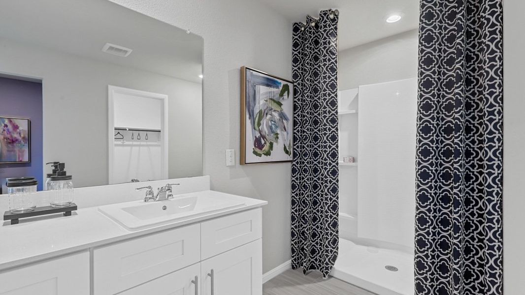Furnished interior view inside a new home in Longhorn Estates, Fort Worth (Image 28).