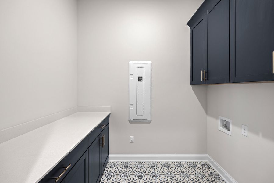 Representative furnished interior of a home built from the Walton by Riverside Homes in Mariposa at EverRange, Jacksonville (Image 13).