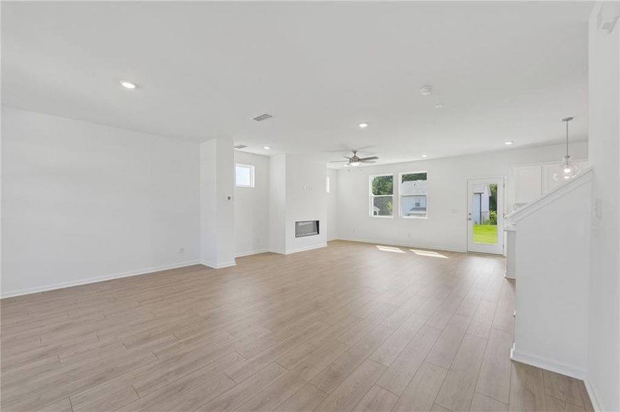 Spacious, unfurnished interior of a new home in Windance Lake, Loganville (Image 33).