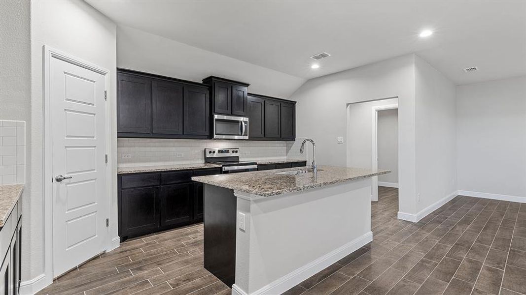 Furnished interior view inside a new home in Legado, Cleburne (Image 9). Furnished interior view inside a new home in Legado, Cleburne (Image 9).