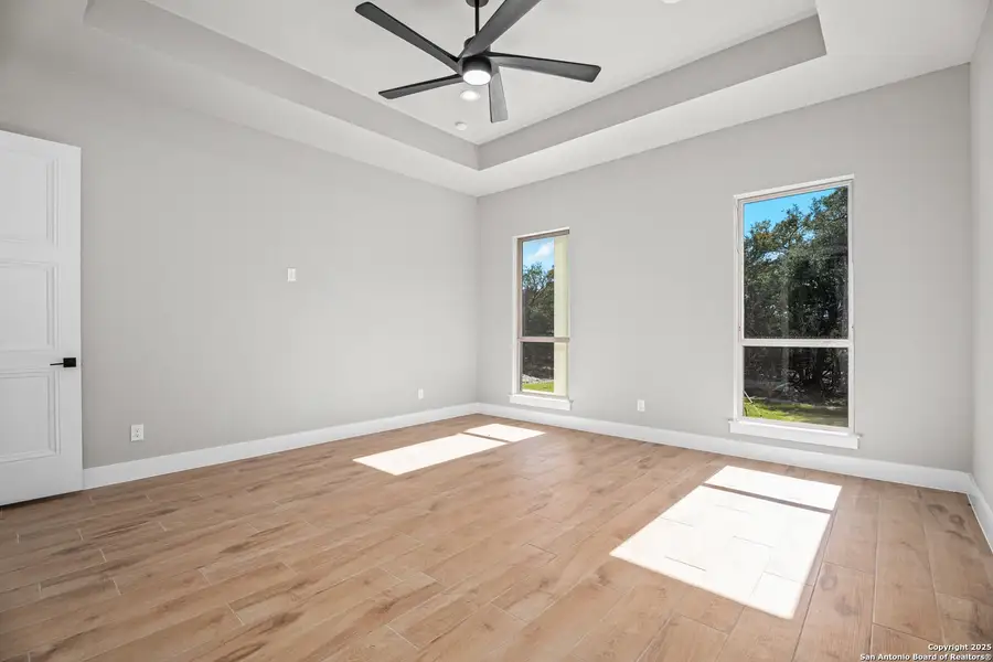 Spacious, unfurnished interior of a new home in , Spring Branch (Image 34).