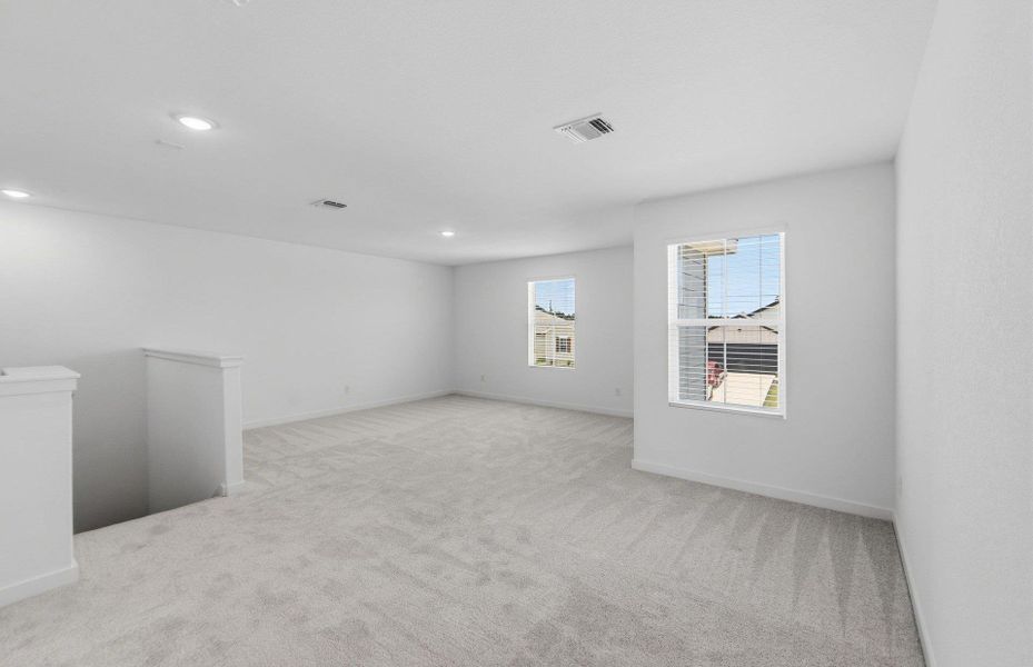 Spacious, unfurnished interior of a new home in Skyview, Belton (Image 26).