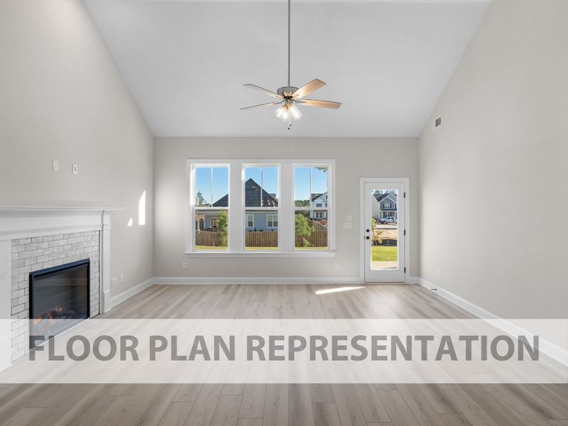 Family Room | Glendale Plan by Ivey Homes