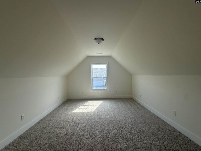 Spacious, unfurnished interior of a new home in Cottages at Roofs Pond, West Columbia (Image 29).
