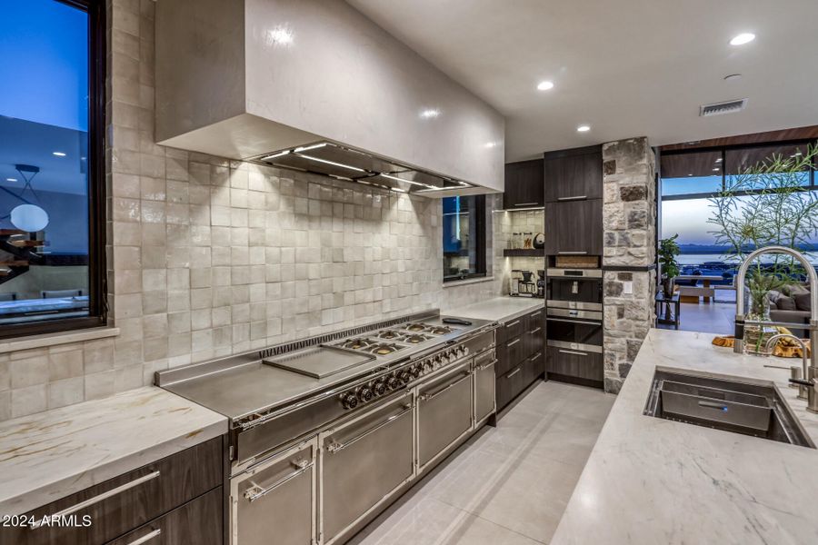 018_KITCHEN 018_KITCHEN