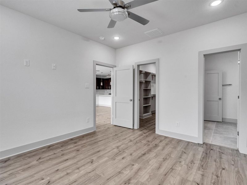 Spacious, unfurnished interior of a new home in , Houston (Image 20). Spacious, unfurnished interior of a new home in , Houston (Image 20).