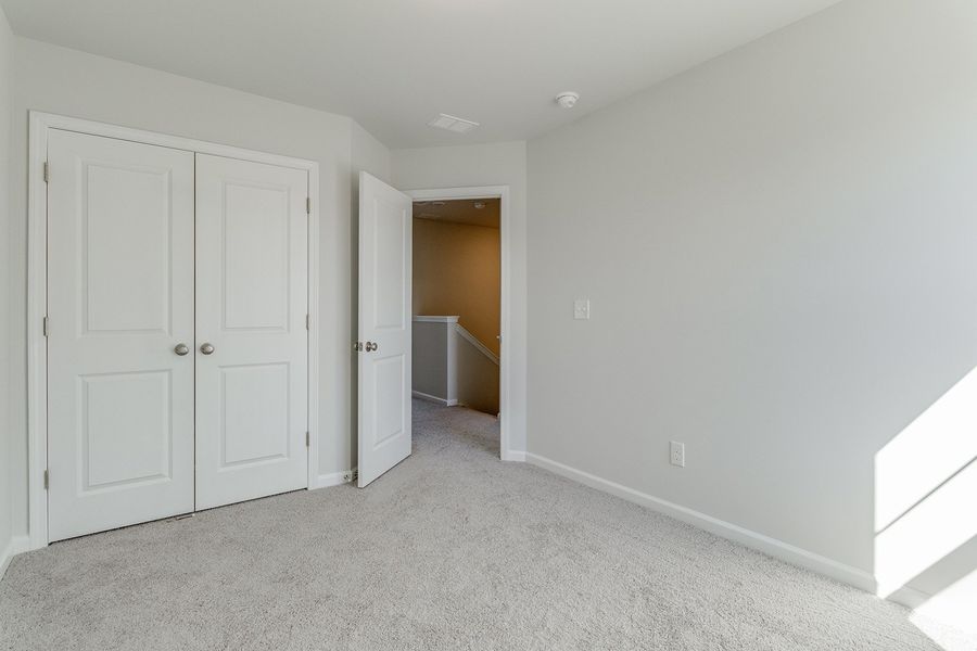 Spacious, unfurnished interior of a new home in Haynes Park, Columbia (Image 27).