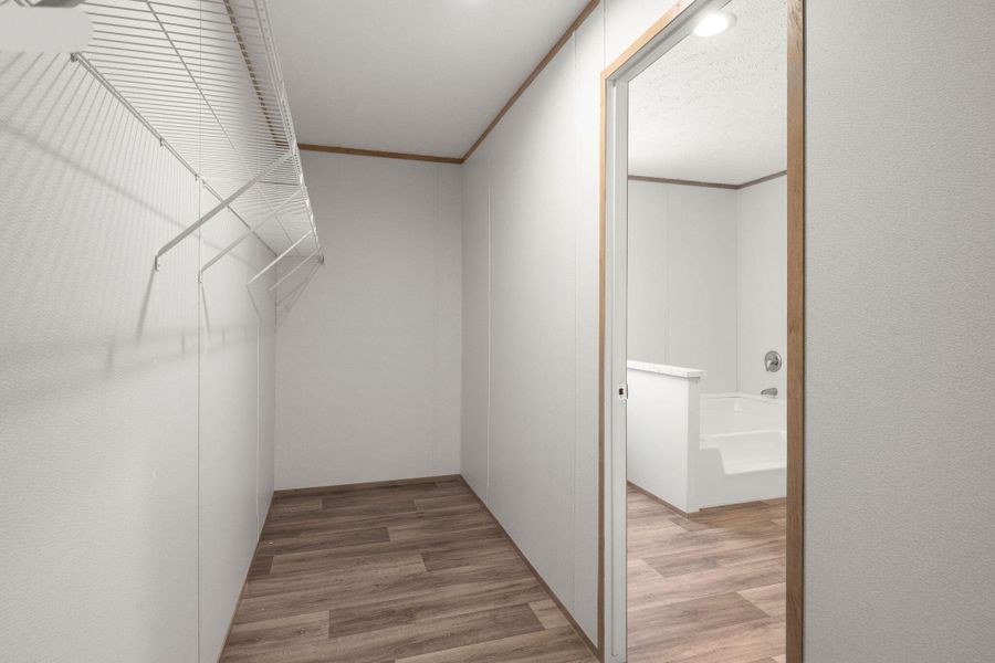 Spacious, unfurnished interior of a new home in , St. George (Image 25).