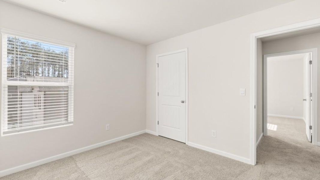 Spacious, unfurnished interior of a new home in Pointe Park, Union City (Image 25).