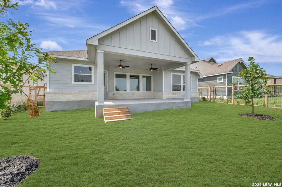 Exterior details and patio area of a home in The Crossvine 55’, Schertz (Image 20). Exterior details and patio area of a home in The Crossvine 55’, Schertz (Image 20).