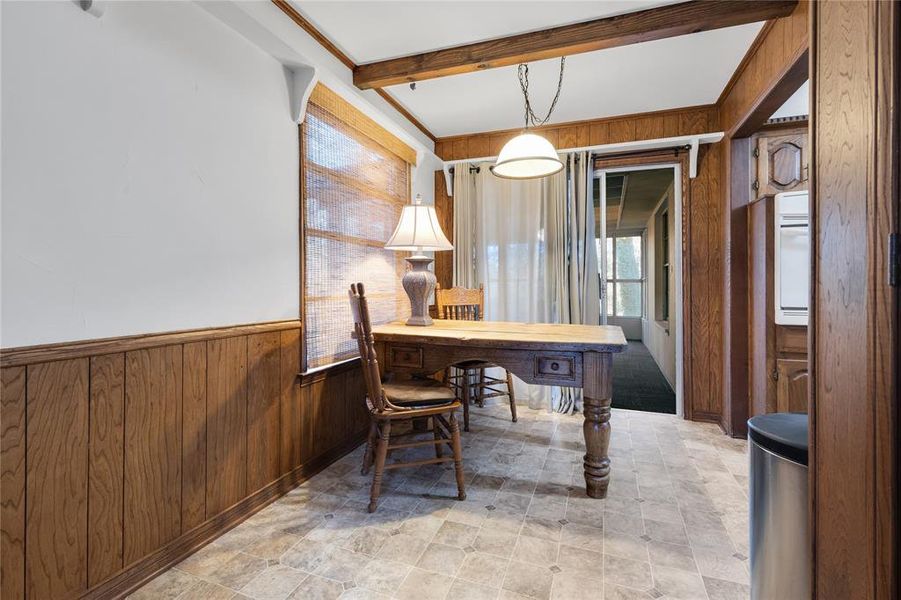 Furnished interior view inside a new home in , Mineola (Image 24).