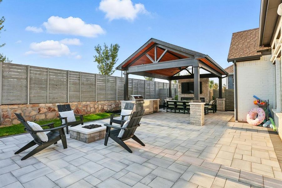 Image 33 of a home in . Image 33 of a home in .