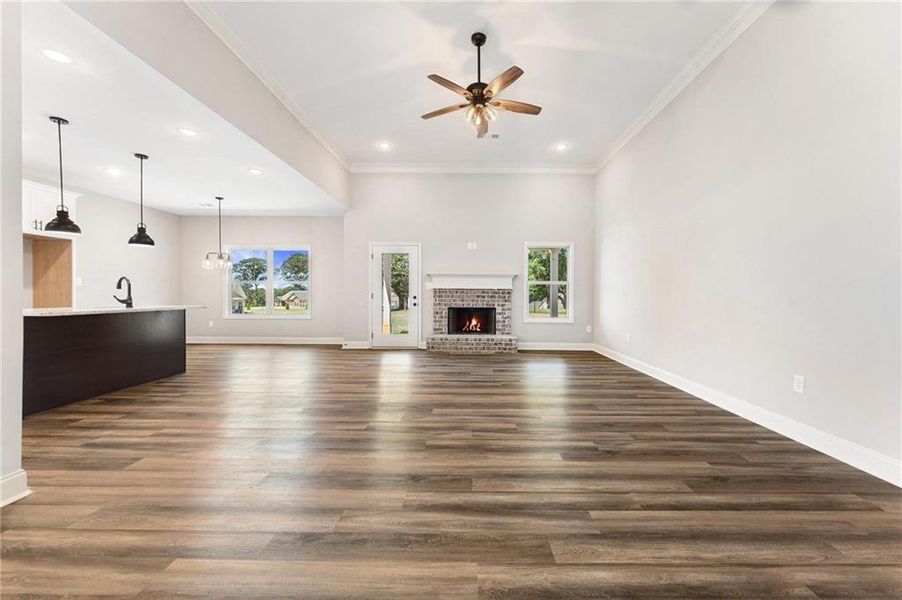 Spacious, unfurnished interior of a new home in , Jefferson (Image 18).
