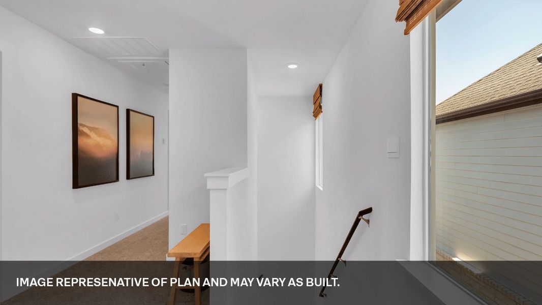 Image 32 of a home in Valverde.