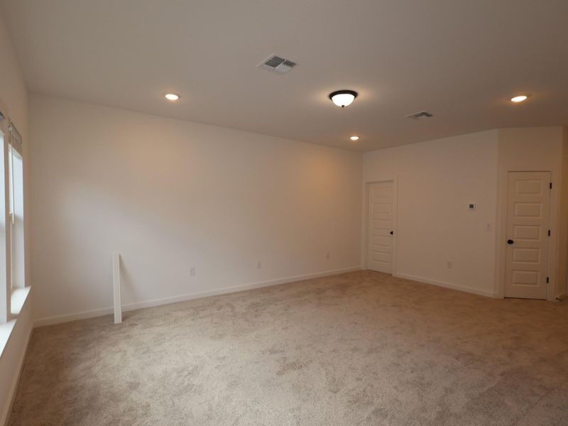 Spacious, unfurnished interior of a new home in Barksdale, Leander (Image 14). Spacious, unfurnished interior of a new home in Barksdale, Leander (Image 14).