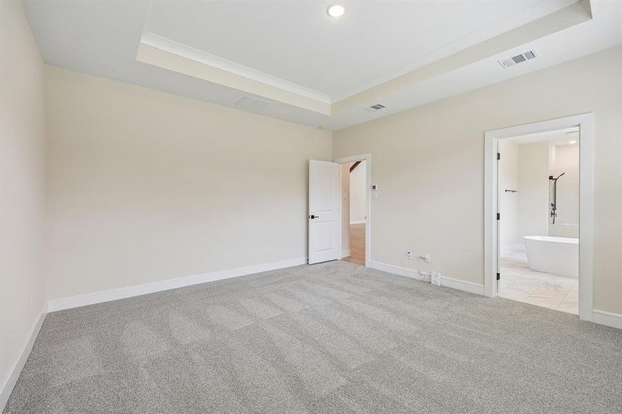 Spacious, unfurnished interior of a new home in Elevon, Lavon (Image 34). Spacious, unfurnished interior of a new home in Elevon, Lavon (Image 34).