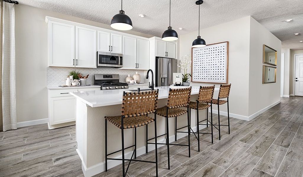 Sapphire-Q920-SeasonsAtBroadmoorHeights Kitchen