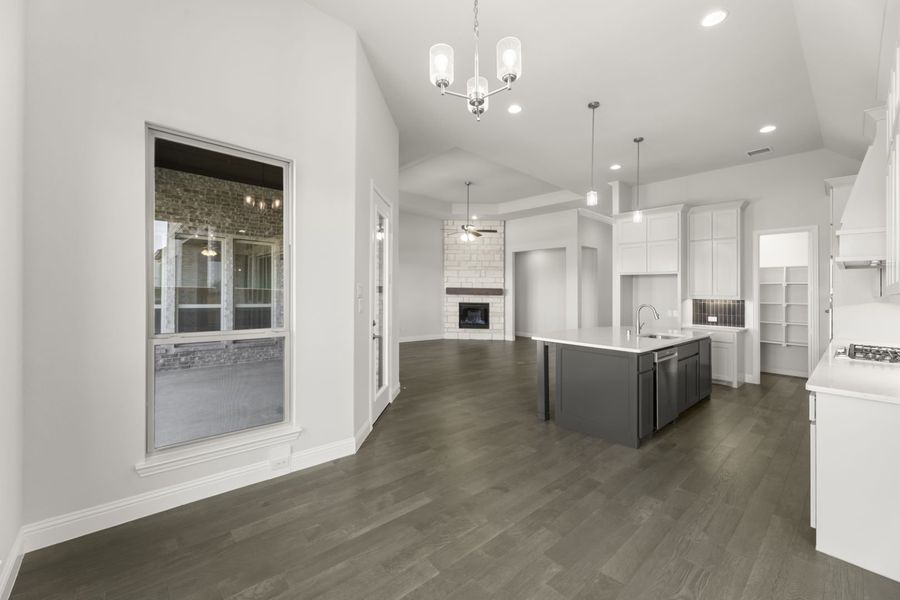 Representative unfurnished interior of a home built from the Jordan by Windsor Homes in Nelson Lake Estates, Rockwall (Image 25).