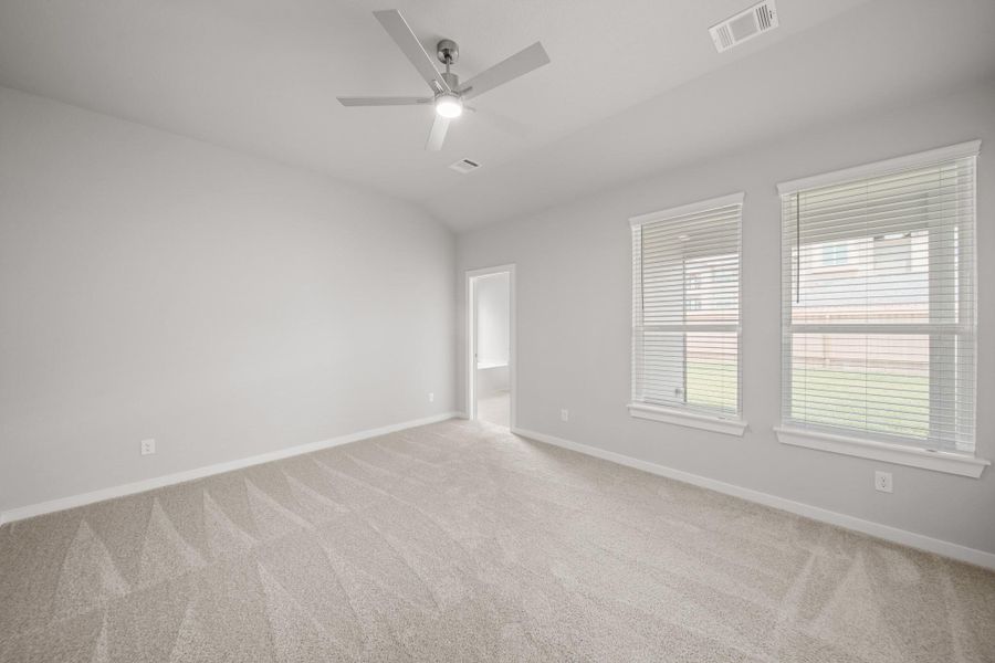 Spacious, unfurnished interior of a new home in Morton Creek Ranch, Katy (Image 21). Spacious, unfurnished interior of a new home in Morton Creek Ranch, Katy (Image 21).