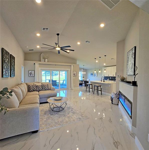 Image 34 of a home in .