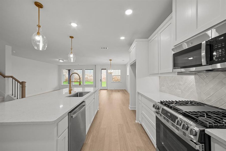 Furnished interior view inside a new home in Treeline, Justin (Image 13).