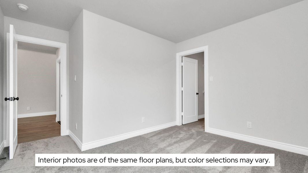 Spacious, unfurnished interior of a new home in Grand Oaks Reserve, Cleveland (Image 21).