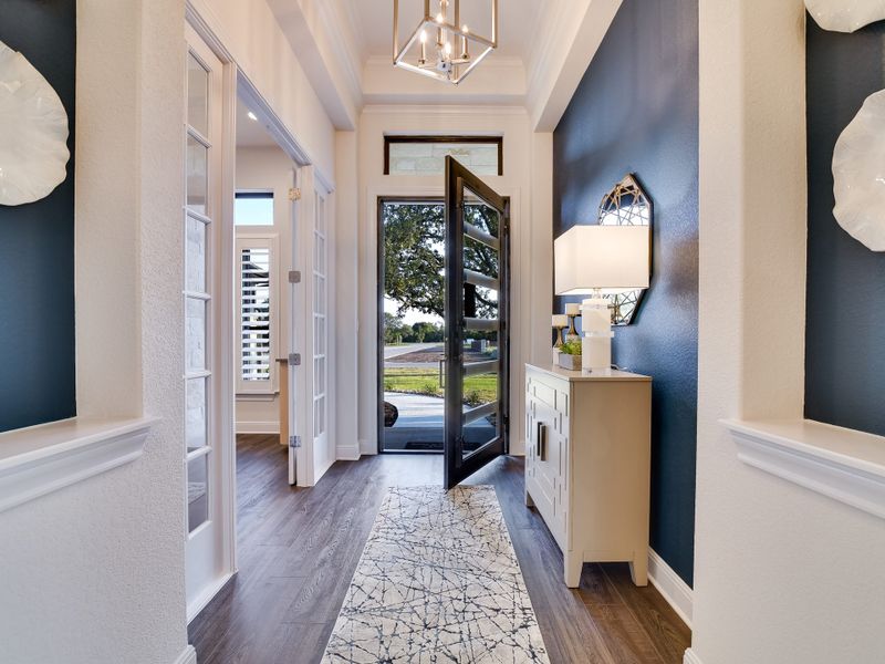 Representative furnished interior of a home built from the San Simeon I by Giddens Homes in Clearwater Ranch, Liberty Hill (Image 161).