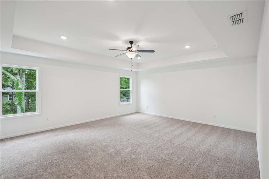 Spacious, unfurnished interior of a new home in The Estates at Casteel, Bethlehem (Image 24).