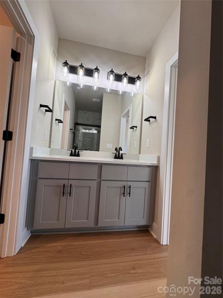 Double Vanity in primary bath
