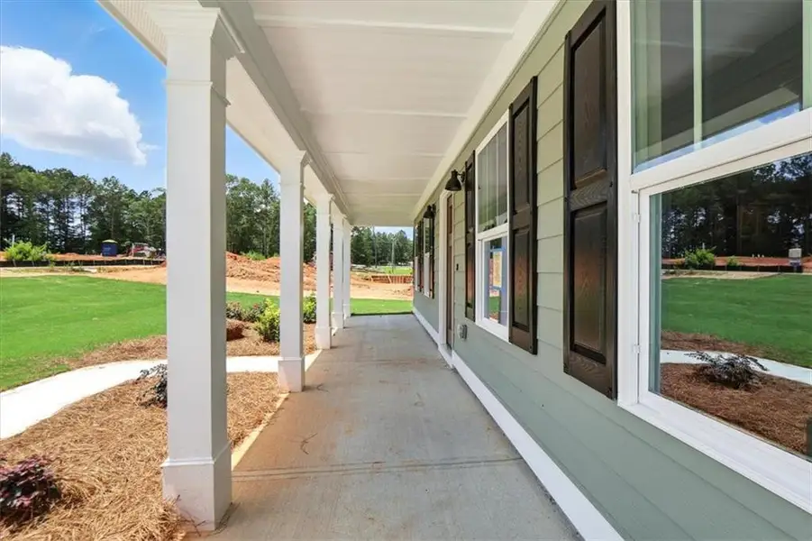 Exterior details and patio area of a home in , Hartwell (Image 26).