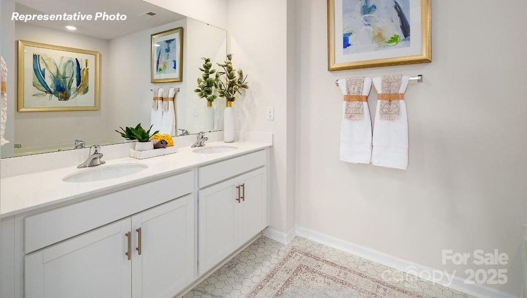 Furnished interior view inside a new home in Fergus Crossing, York (Image 14).