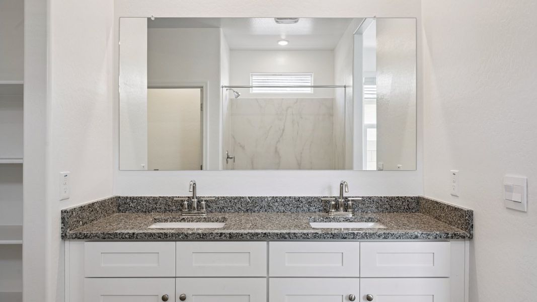 Image 24 of a home in Moonlight.