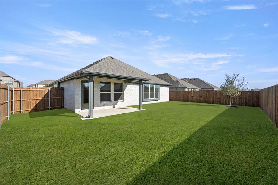 1016 Windsong- Back-1 1016 Windsong- Back-1