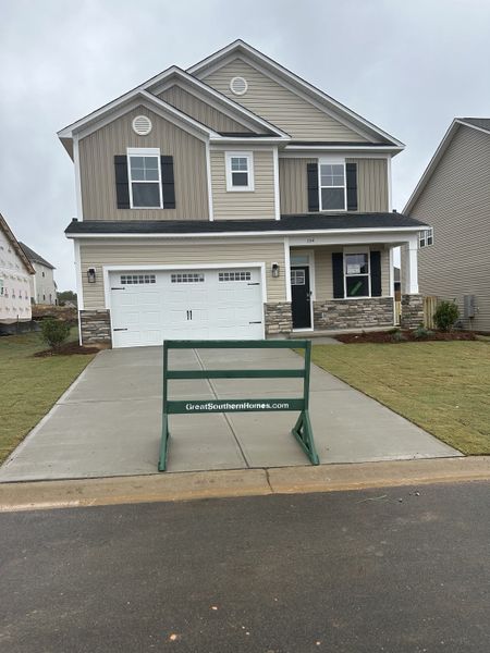 Image 16 of a home in Providence Station at Trolley Run.
