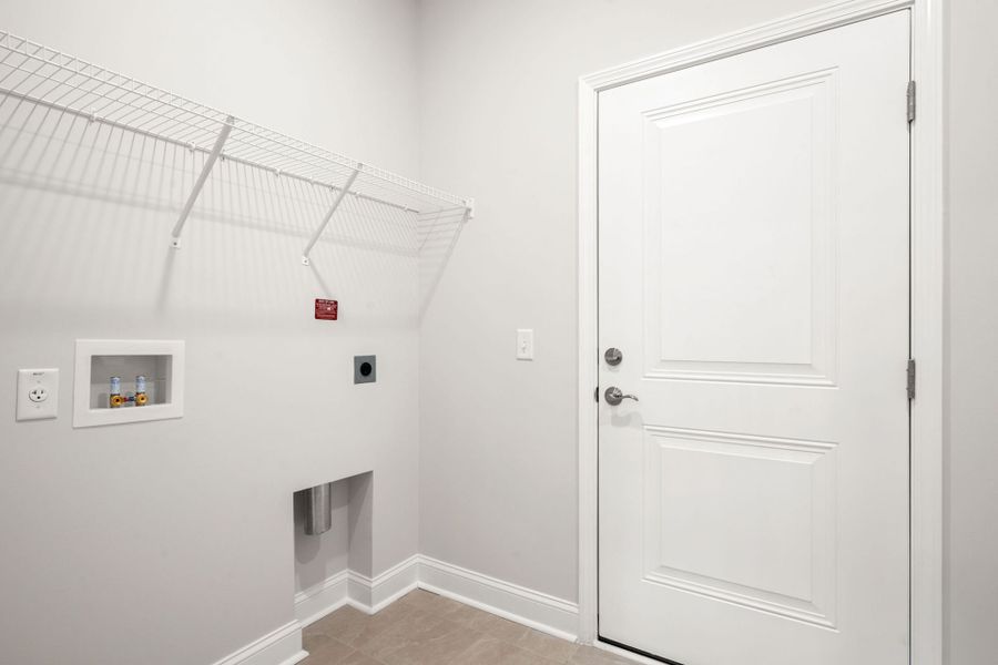 Spacious, unfurnished interior of a new home in Del Webb Savannah at Heartwood, Richmond Hill (Image 17). Spacious, unfurnished interior of a new home in Del Webb Savannah at Heartwood, Richmond Hill (Image 17).