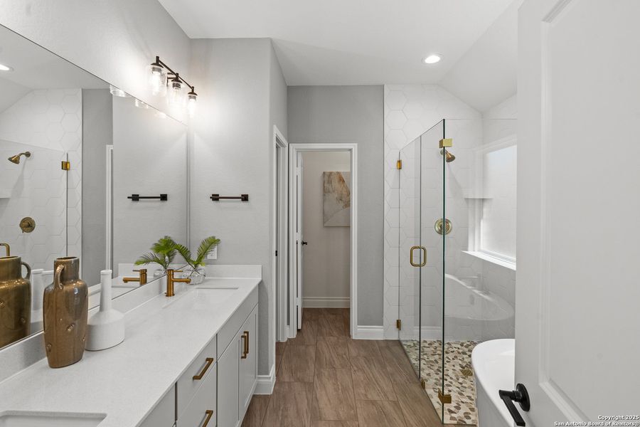 Furnished interior view inside a new home in Corley Farms, Boerne (Image 4).