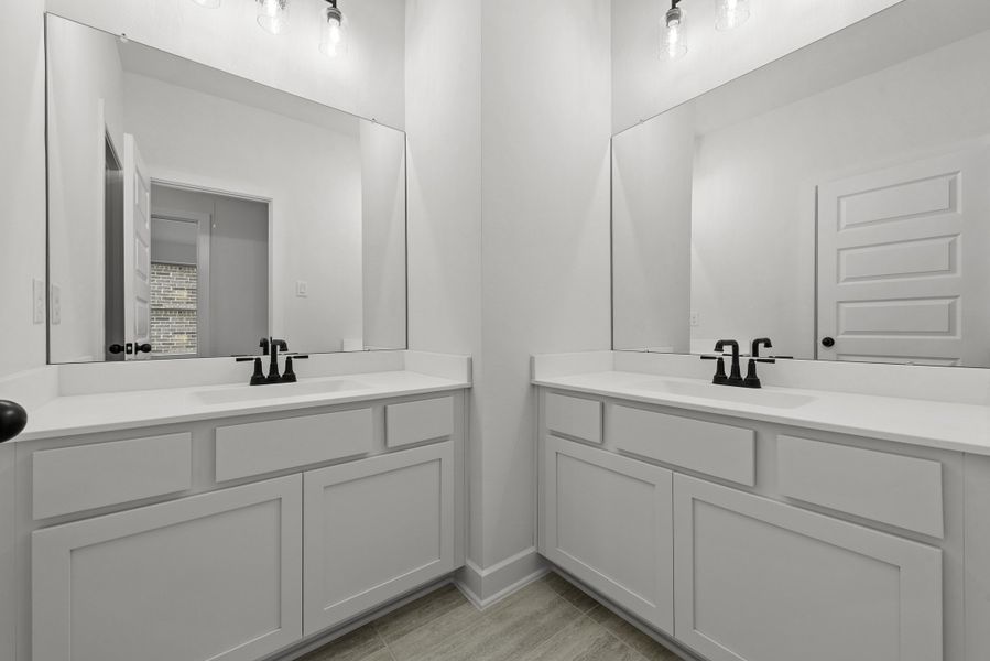 Furnished interior view inside a new home in Kresston, Montgomery (Image 12).