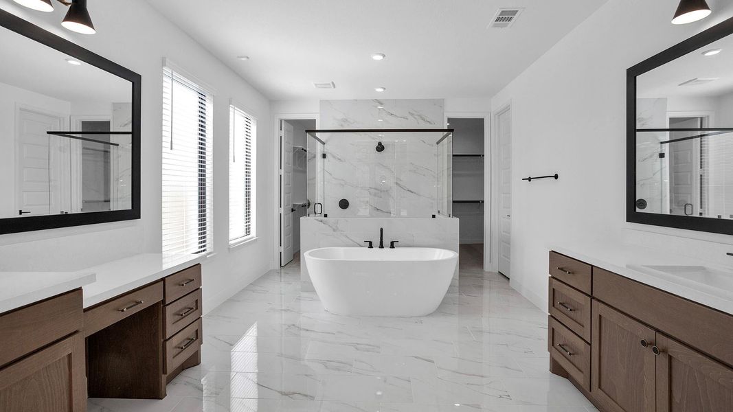 Furnished interior view inside a new home in Evergreen 70', Conroe (Image 5). Furnished interior view inside a new home in Evergreen 70', Conroe (Image 5).