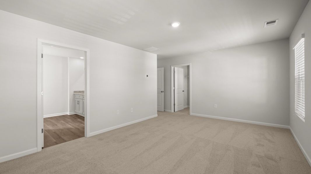 Spacious, unfurnished interior of a new home in The Islands, Beech Island (Image 33). Spacious, unfurnished interior of a new home in The Islands, Beech Island (Image 33).