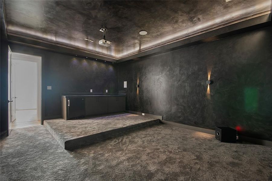 Image 38 of a home in .