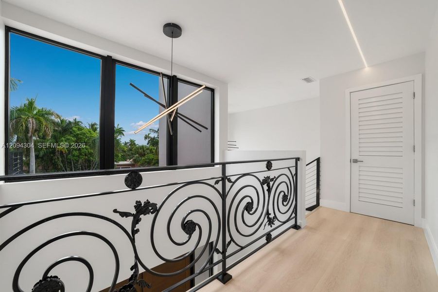 Image 49 of a home in .