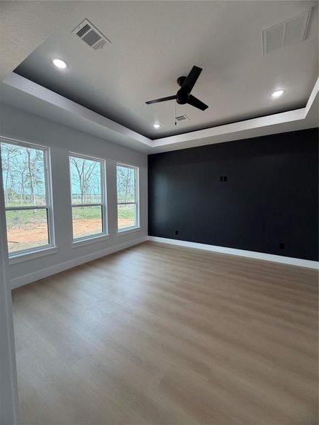 Spacious, unfurnished interior of a new home in , Coldspring (Image 22).