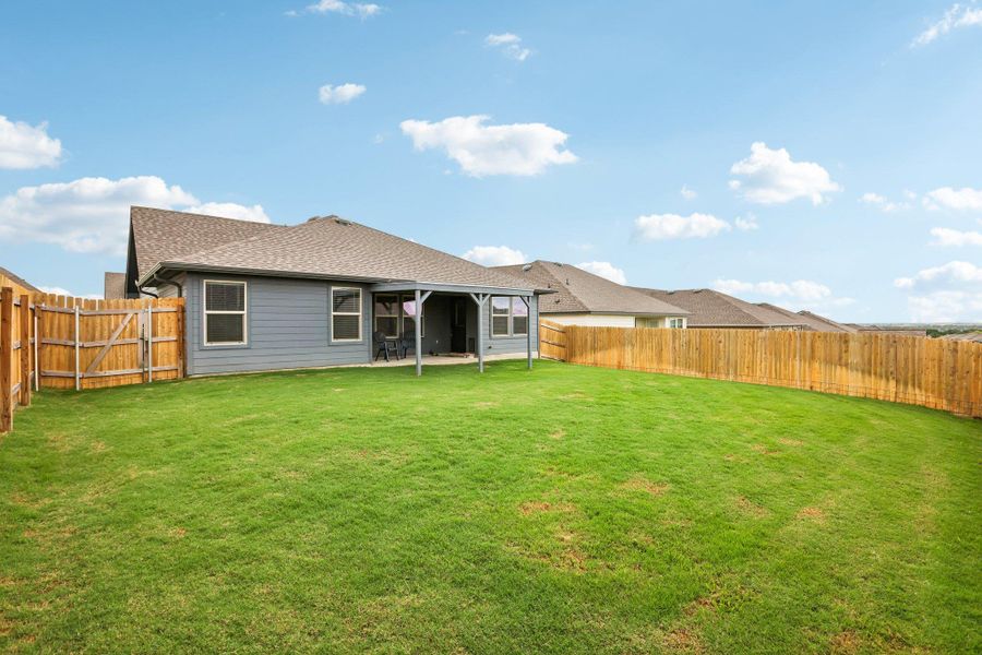 Exterior details and patio area of a home in , Copperas Cove (Image 4).