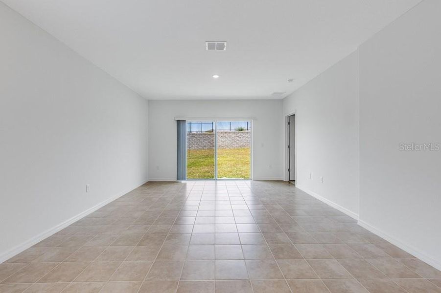 Spacious, unfurnished interior of a new home in Firethorn, Parrish (Image 17). Spacious, unfurnished interior of a new home in Firethorn, Parrish (Image 17).