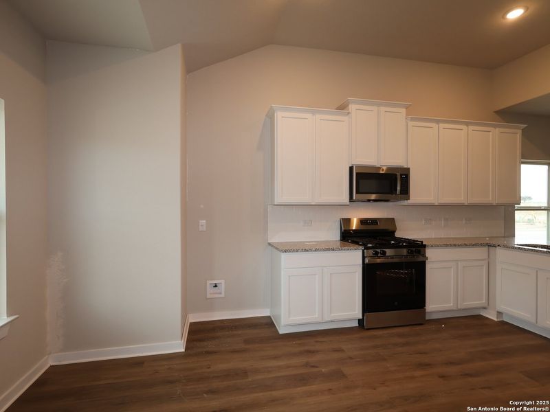 Furnished interior view inside a new home in Winding Brook, San Antonio (Image 10).