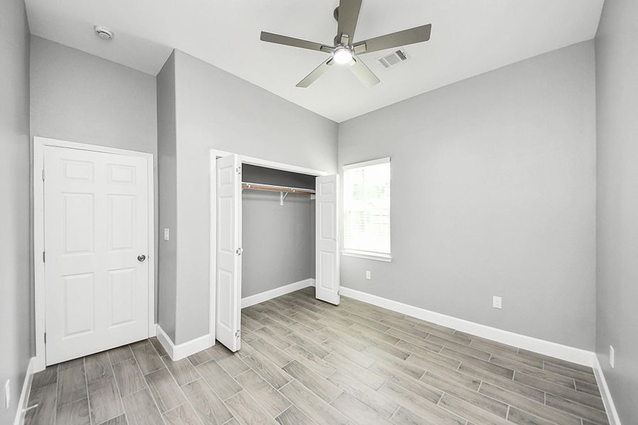 Spacious, unfurnished interior of a new home in , Houston (Image 34). Spacious, unfurnished interior of a new home in , Houston (Image 34).