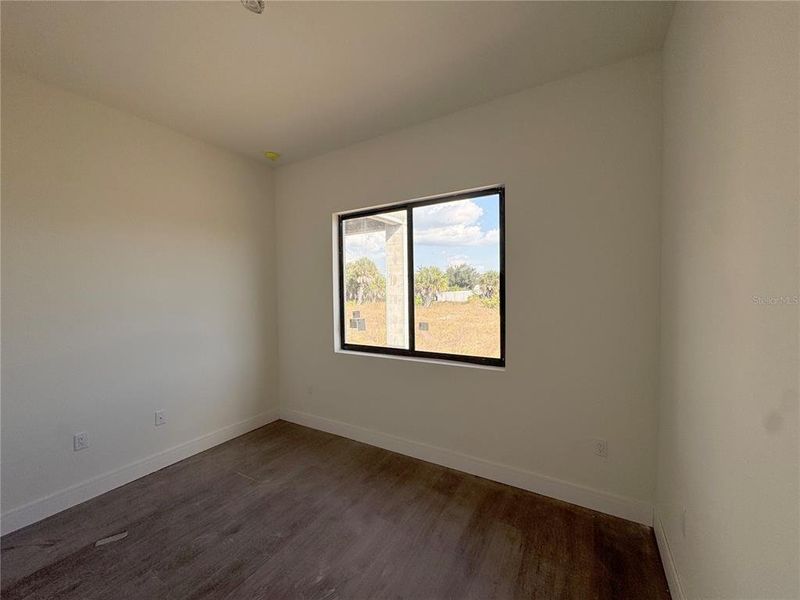 Spacious, unfurnished interior of a new home in , Port Charlotte (Image 10).